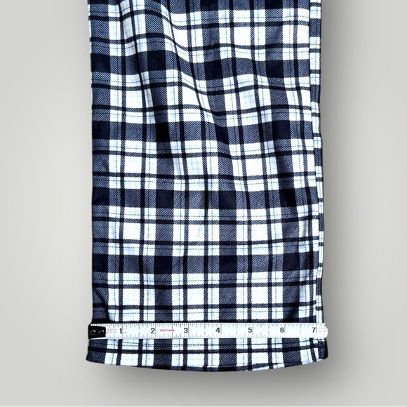 NWOT Calvin Klein Black and White Plaid Pajama Pants - Picture 4 of 9